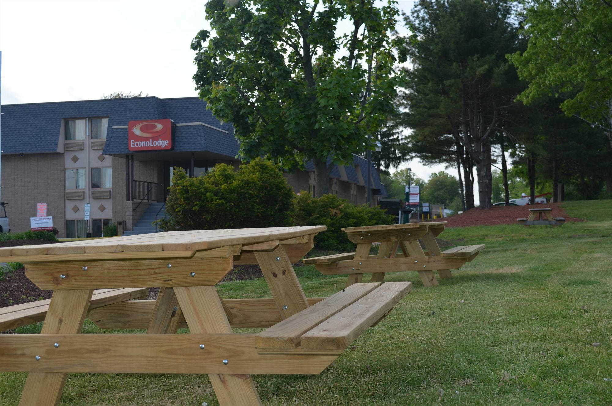 Econo Lodge Milldale - Southington Exterior foto